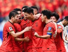 世俱杯时间-东风突破西亚球队围堵，夺取胜利