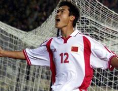 世俱杯-联赛排名下滑，球队主力前锋久违复出复活奇迹的简单介绍