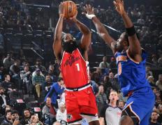 世俱杯时间-火箭客场轻取马刺，哈登轰下分率队胜出的简单介绍