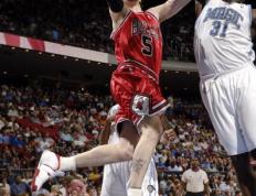 世俱杯直播-公牛客场大胜魔术，豪取胜利的简单介绍