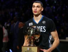 世俱杯直播-冷面杀手！迪亚斯读秒绝杀，澳大利亚送加拿大提前回家