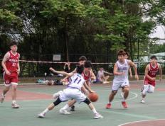 世俱杯决赛-包含职业篮球联赛正在火热进行中的词条