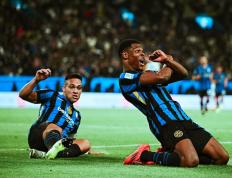 世俱杯分组-包含亚眠客场战平尼斯，保持不败纪录的词条