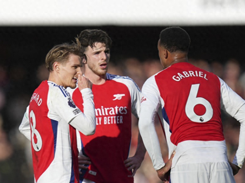 世俱杯参赛资格-阿森纳客场抢分,英格兰足球联赛排名上升