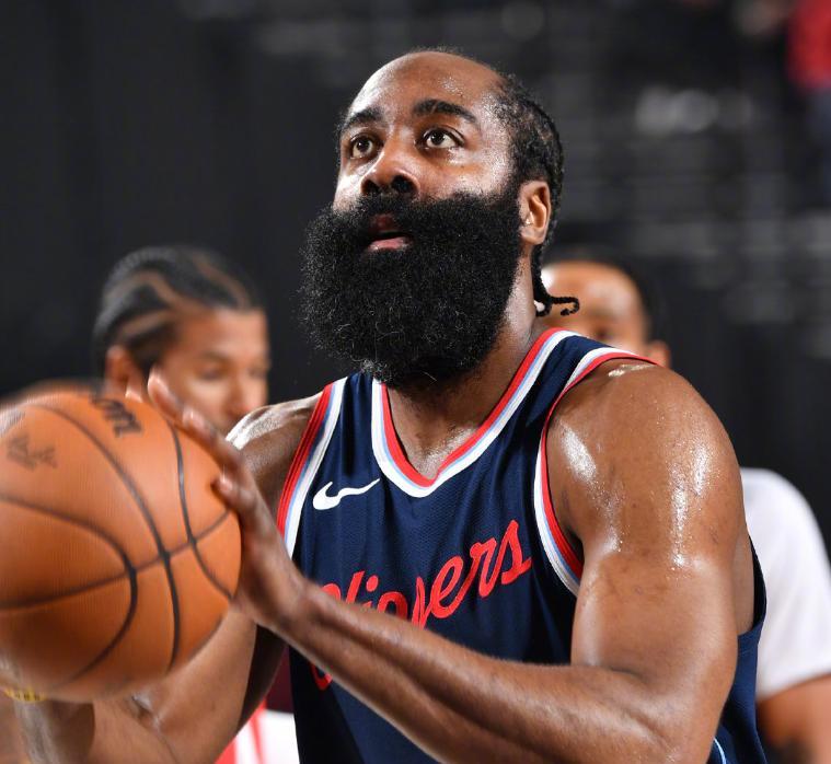 世俱杯参赛资格-火箭大胜魔术，哈登贡献31分