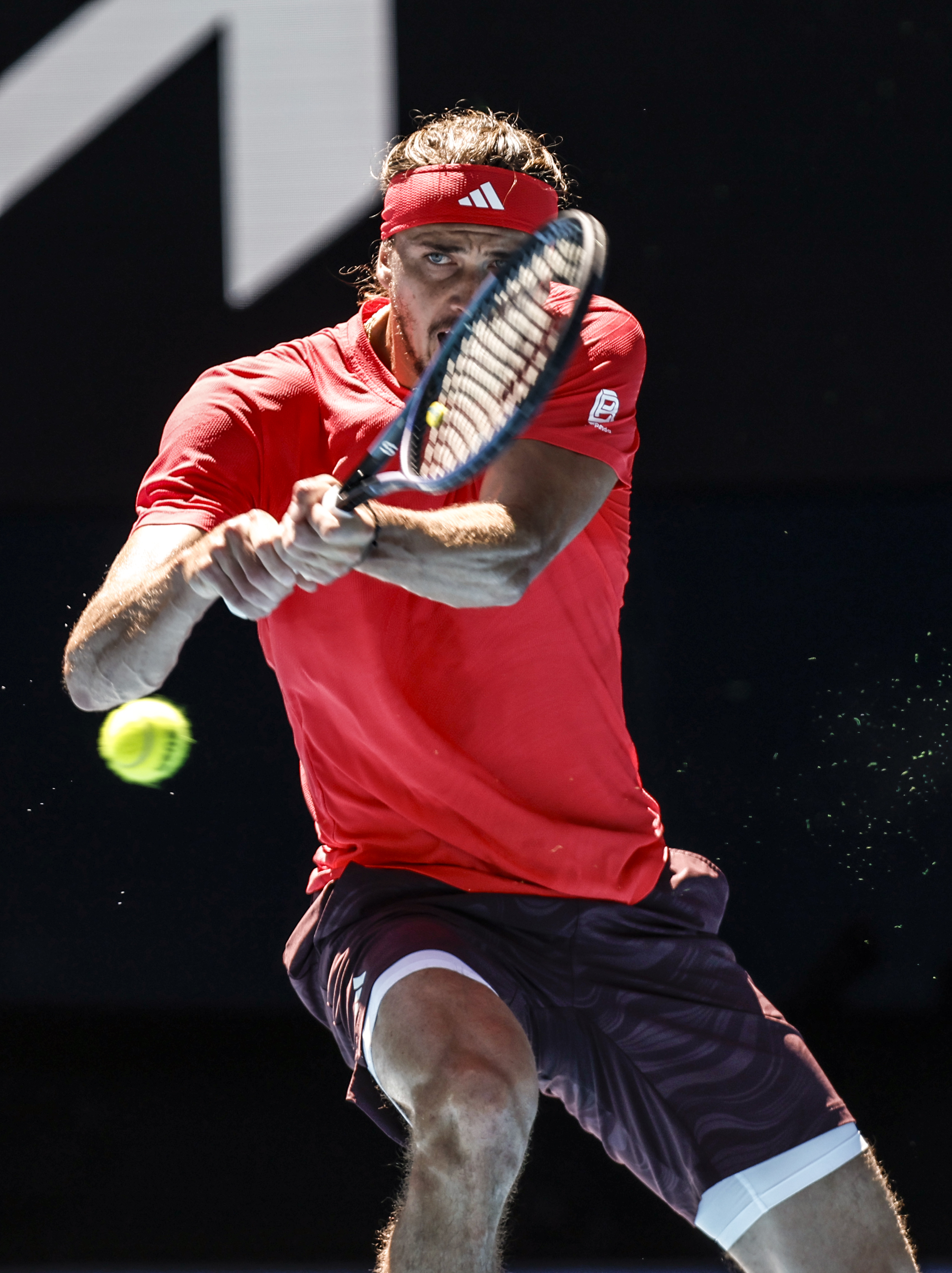 世俱杯直播-澳大利亚网球队碾压法国网球队，兹维列夫统治全场的简单介绍