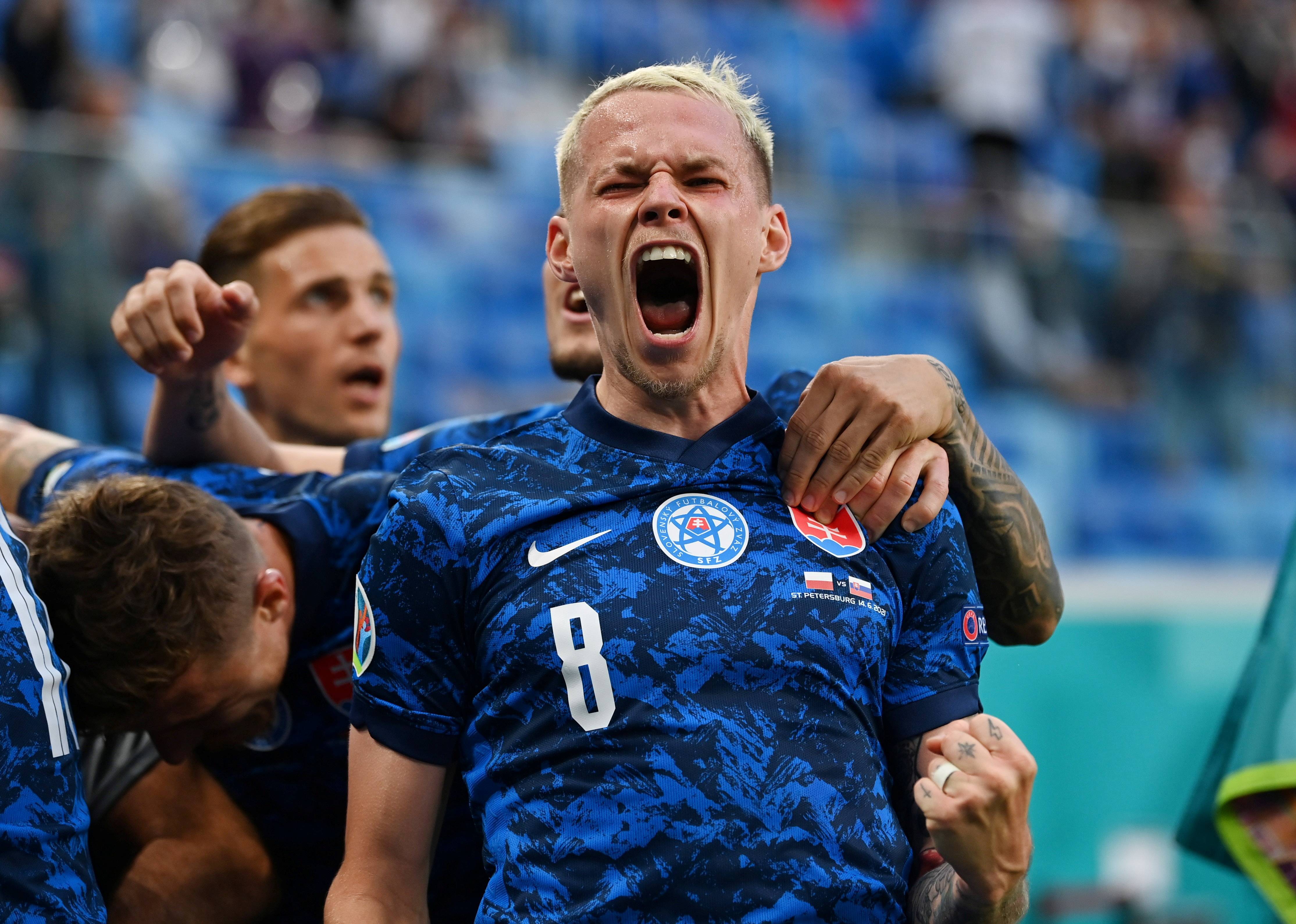 世俱杯赛程-卢森堡队客场取胜,继续追逐欧洲杯梦想