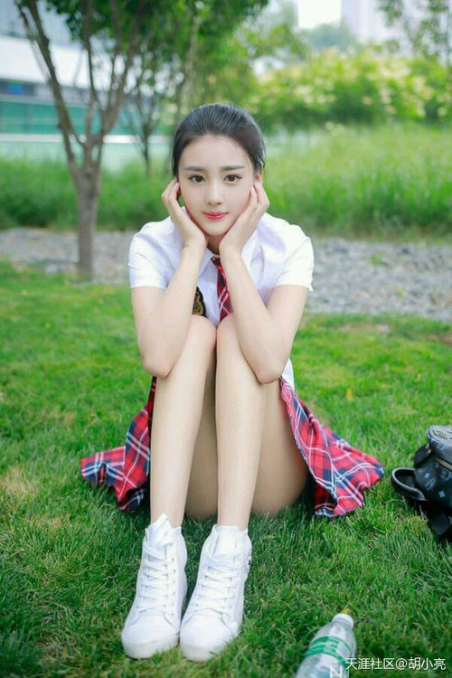 世俱杯参赛资格-库里独揽58分射落华南虎,当NBA招牌球星在CBA赛场重定义焦点